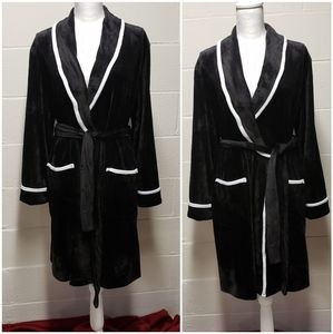 Bundle of 3 Vera Wang Robes NWOT Sz S